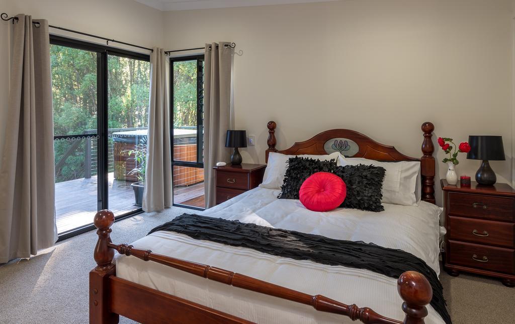 Babbling Brook Retreat Limpinwood Quarto foto